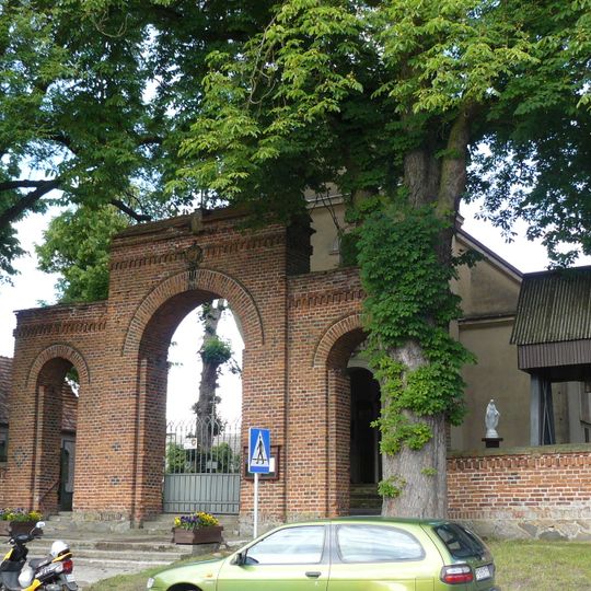 Kościół św. Stanisława Biskupa w Lechlinie