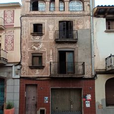 House in plaça de la Vila, 35