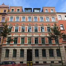 Mietshaus in geschlossener Bebauung Kanzlerstraße 58