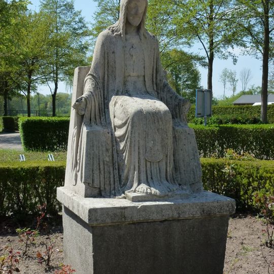 Statue of Sacred Heart of Jesus Christ