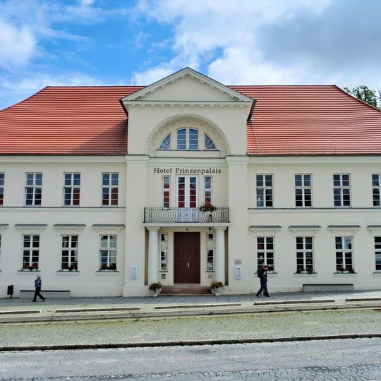 Prinzenpalais