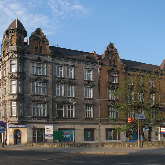 Budynek przy ul. 3 Maja 1-1a w Zabrzu