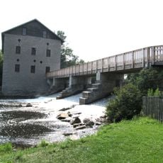 Lang Pioneer Village Museum