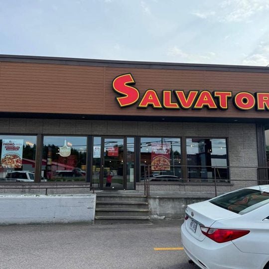 Pizza Salvatoré