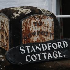 Milestone, Stanford Bridge