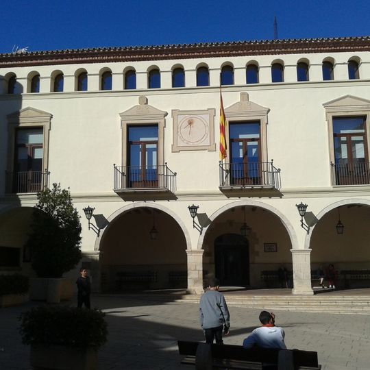 Casa de la Vila de Montbrió del Camp