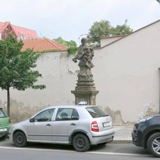 Socha svatého Jana Nepomuckého před Kapucínským klášterem v Žatci