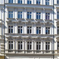 Mietshaus und Hofgebäude