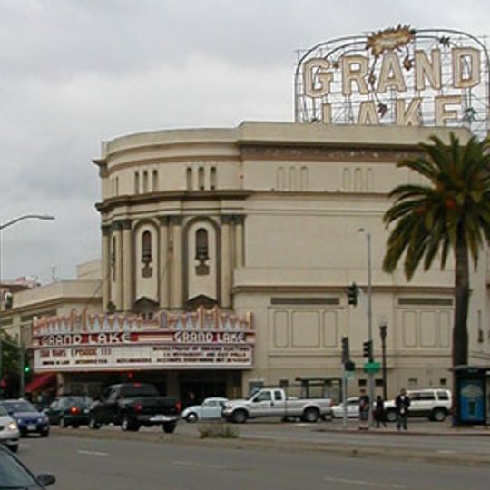 Grand Lake Theatre