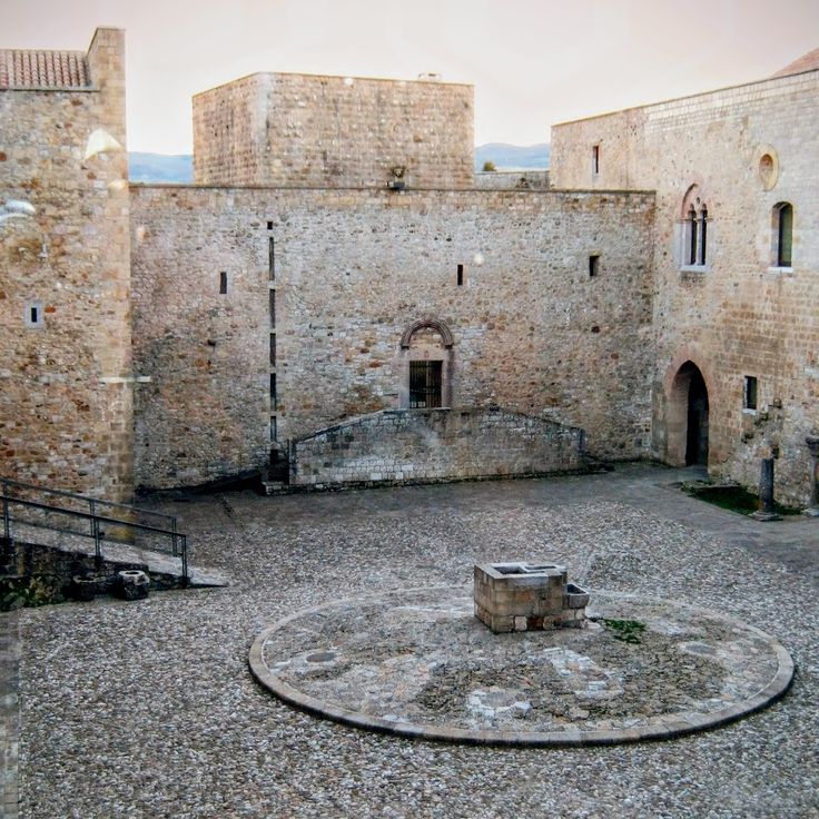 Castel Lagopesole