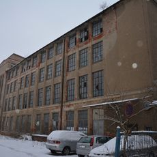 Wohnhaus in geschlossener Bebauung mit Fabrik im Hof Salomonstraße 30, 31
