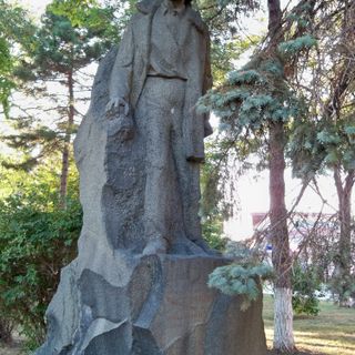 Volodya Dubinin monument in Kerch