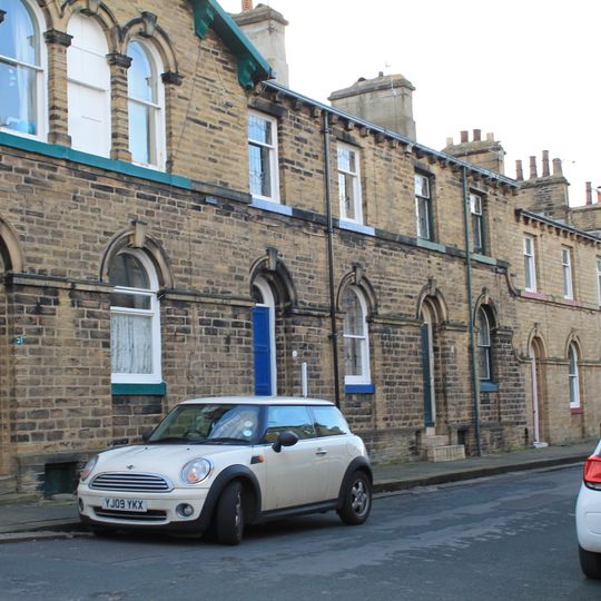 17 To 23, Constance Street