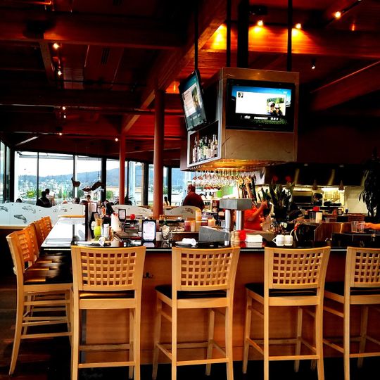 Anthony's at Cap Sante Marina