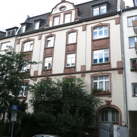Haus Bettinastraße 71