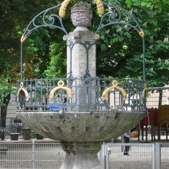 Roeckl-Brunnen