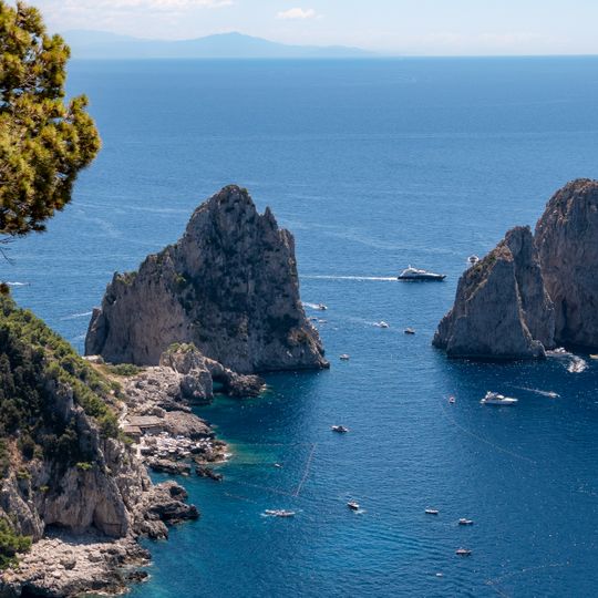 Faraglioni