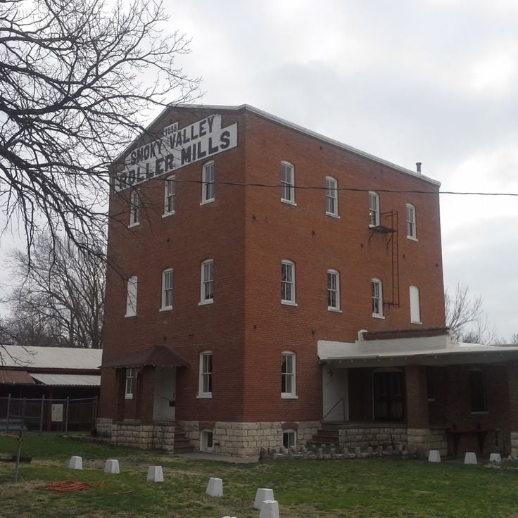 Smoky Valley Roller Mill