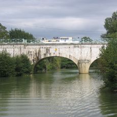 Pont-canal sur la Baïse