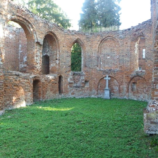 Ruina kościoła św. Katarzyny w Borętach
