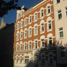 Mietshaus in geschlossener Bebauung Jahnstraße 57