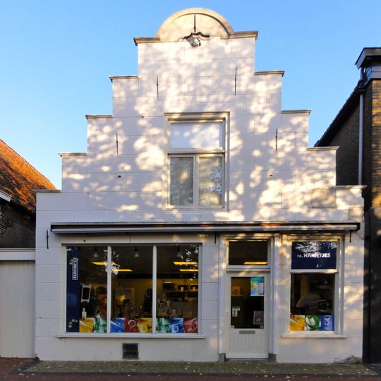 Van Swinderenstraat 51, Balk