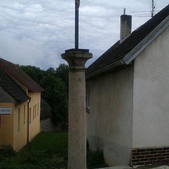 Sloup s křížkem