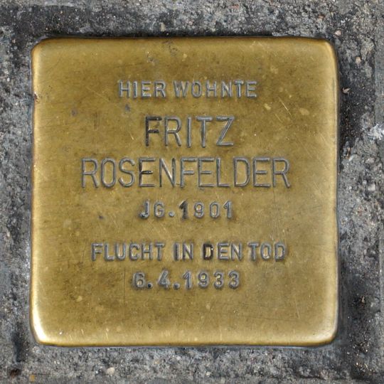 Stolperstein en memoria de Fritz Rosenfelder