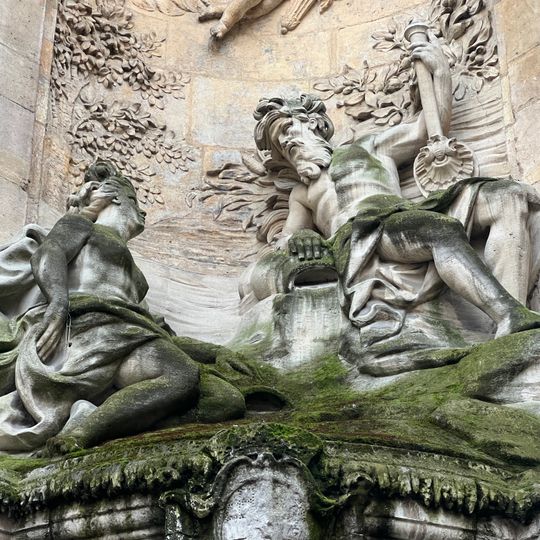 Fontaine du Gros Horloge