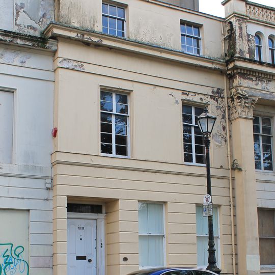 13 Upper Crescent Belfast Co Antrim Bt7 1nt