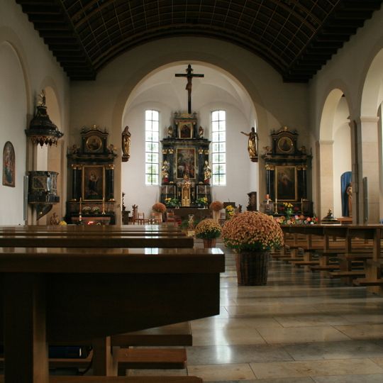 Ausstattung Römisch-Katholische Pfarrkirche