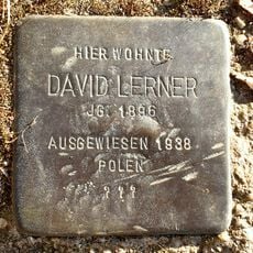 Stolperstein en memoria de David Lerner