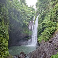 Aling-Aling Waterfall