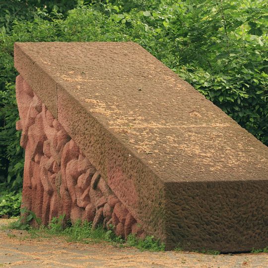 Mahnmal für die deportierten und ermordeten Wiesbadener Sinti und Roma