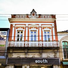 Imóvel à Praça Getúlio Vargas, nº 84