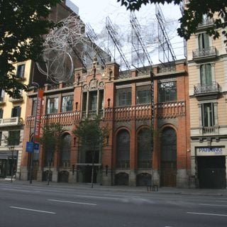 Edificio Montaner y Simón