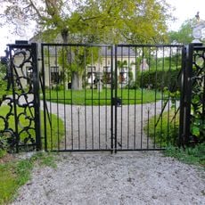 Harsta State, hekpijlers