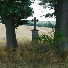 Kříž na jihozápadním okraji Otročic