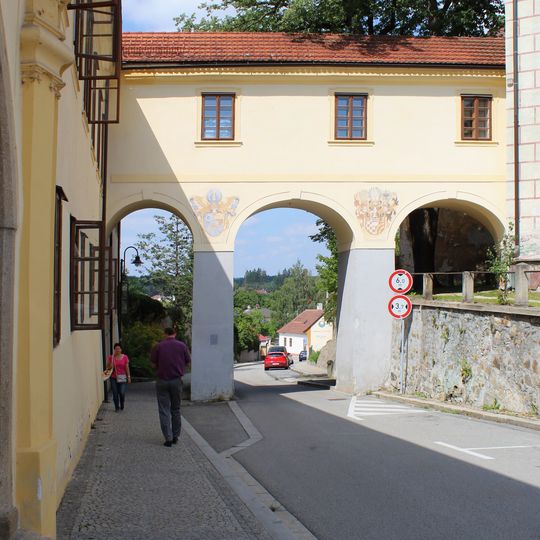 Mostní přechod z Klášteříčku do kostela sv. Kateřiny v Jindřichově Hradci