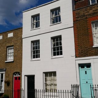 10, Feathers Place Se10
