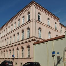 Ehemaliges Ostenschulhaus St. Klara