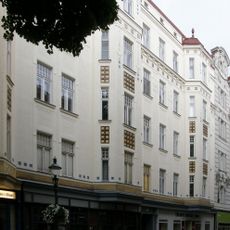 Servitengasse 8, Vienna