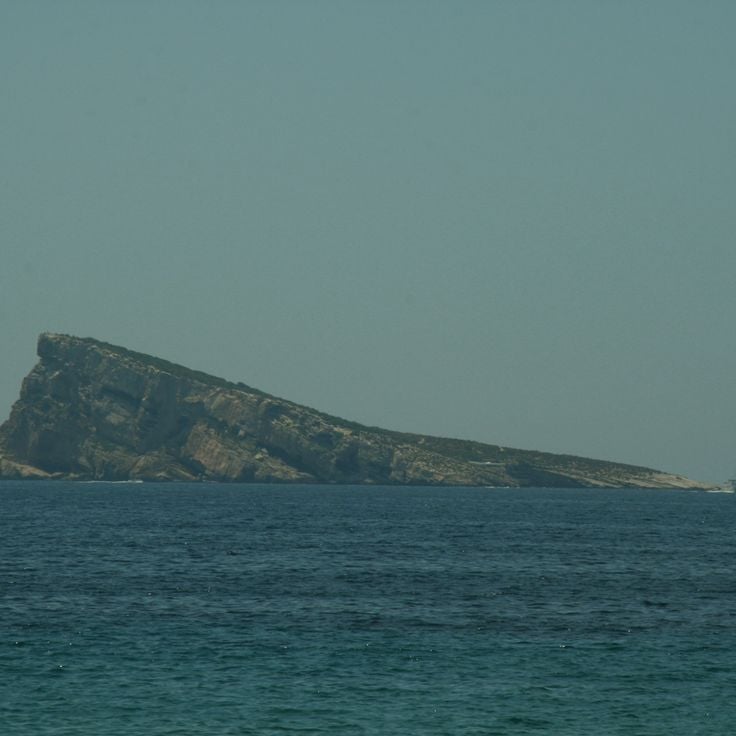 ベニドルム島