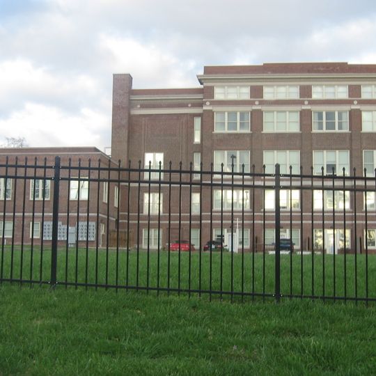 Louis J. Schultz School