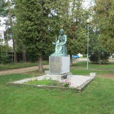 Pomník padlým v parku u nádraží v Mnichově Hradišti