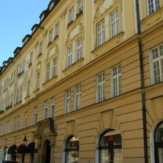 Nájomný dom, dom bytový pamätný