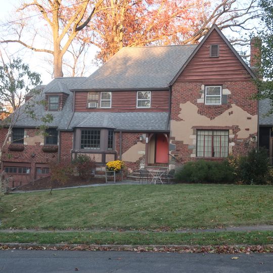 25 Madison Ave, Summit, NJ