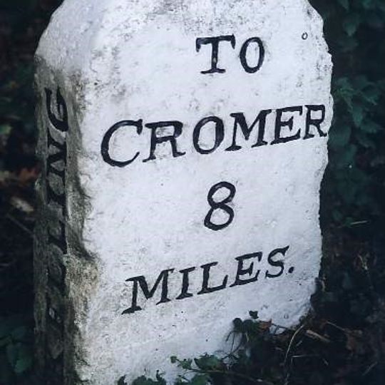 Milestone, 30yds E of jct with Selbrigg Rd