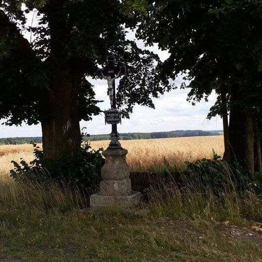 Kříž východně od Myslkovic