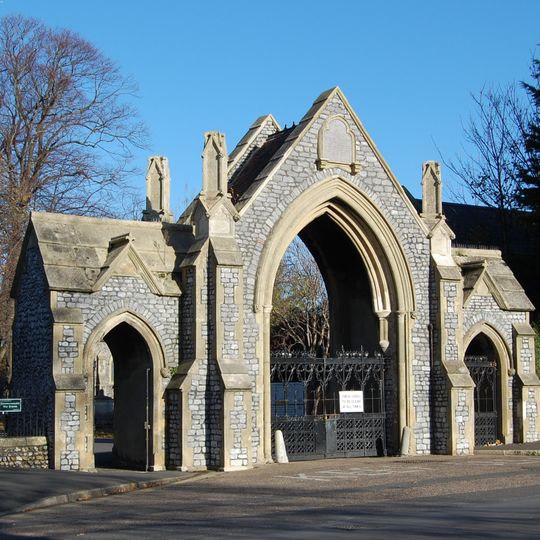Lych Gate With Iron Gates, Kingston Cemetery
